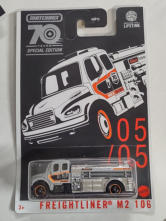 Matchbox #HLM76 70th Anniversary Series #5 Freightliner M2 106 (Wall 2)