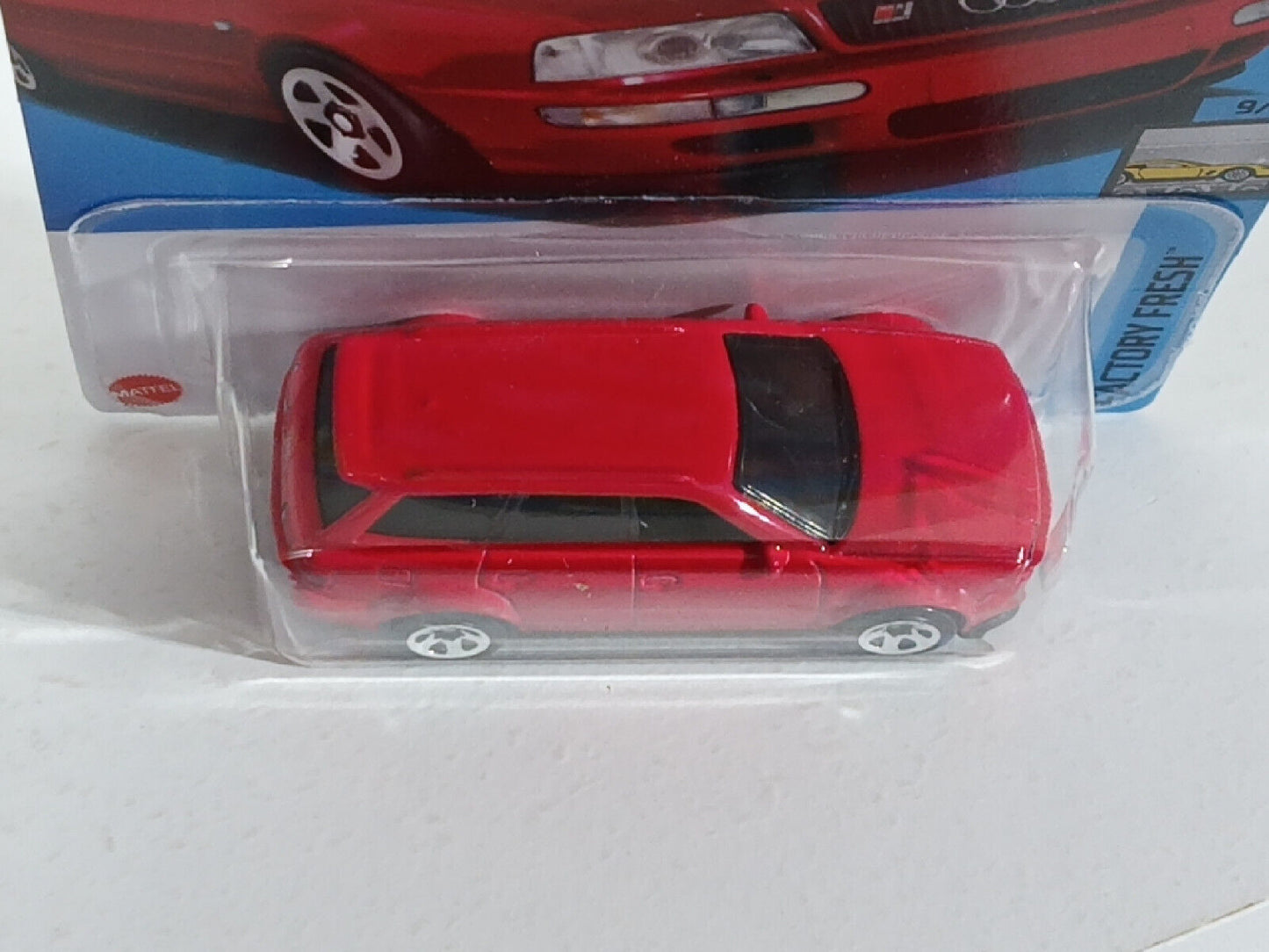 Hot Wheels #133 Factory Fresh Series #9 '94 Audi Avant RS2 BENT EDGES