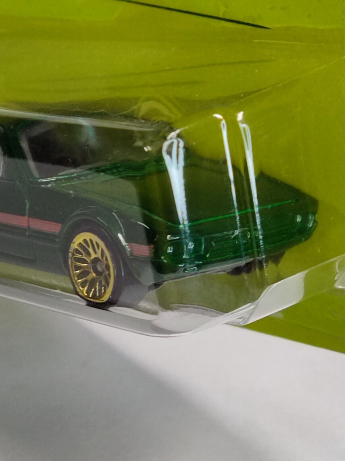 Hot Wheels #HDH43  Volkswagen Series #4 Volkswagen SP2 (Wall 3)