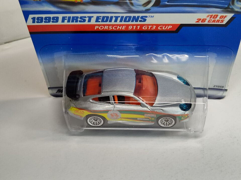 Hot Wheels 1999 First Editions #10 Porsche 911 GT3 Cup BLIST NOT ATTACH C(Box J)