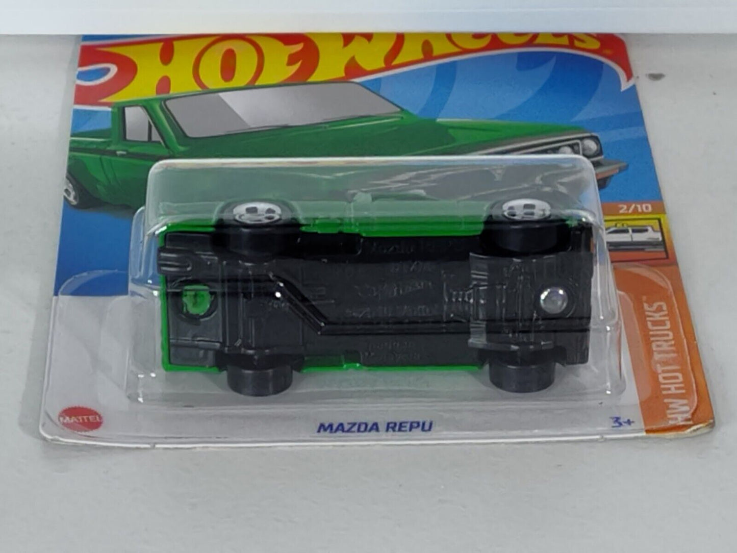 Hot Wheels #024 Hot Trucks Series #2 Mazda REPU RH TIP CREASED (Loc U)