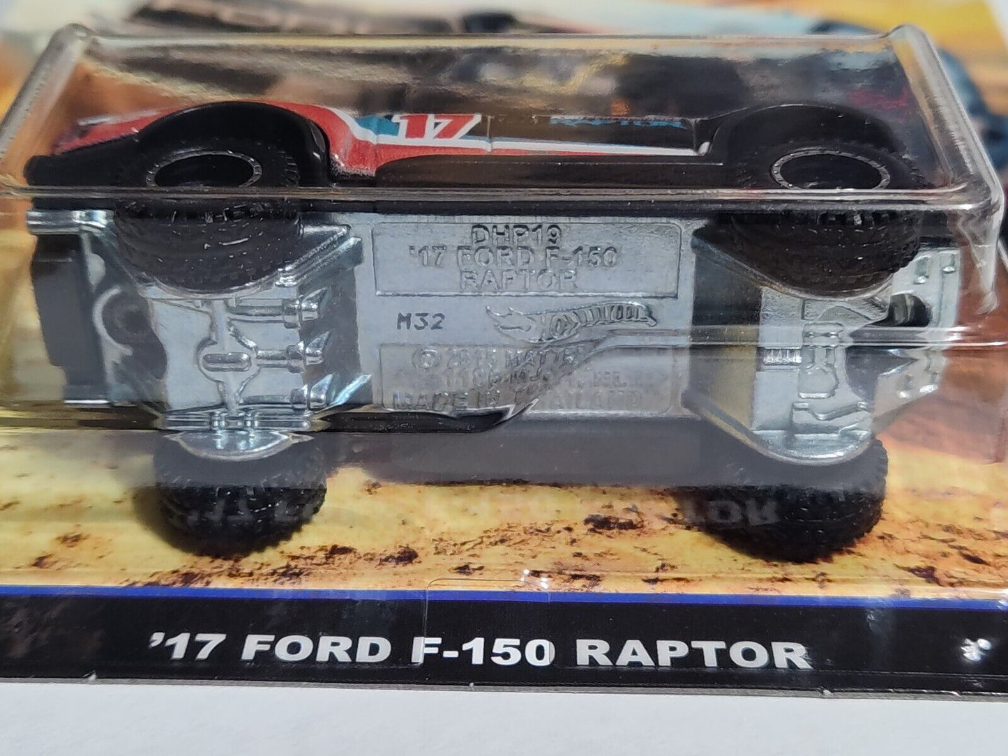 Hot Wheels FYN71  Desert Rally Series #4  '17 Ford F-150 Raptor (Box-4)