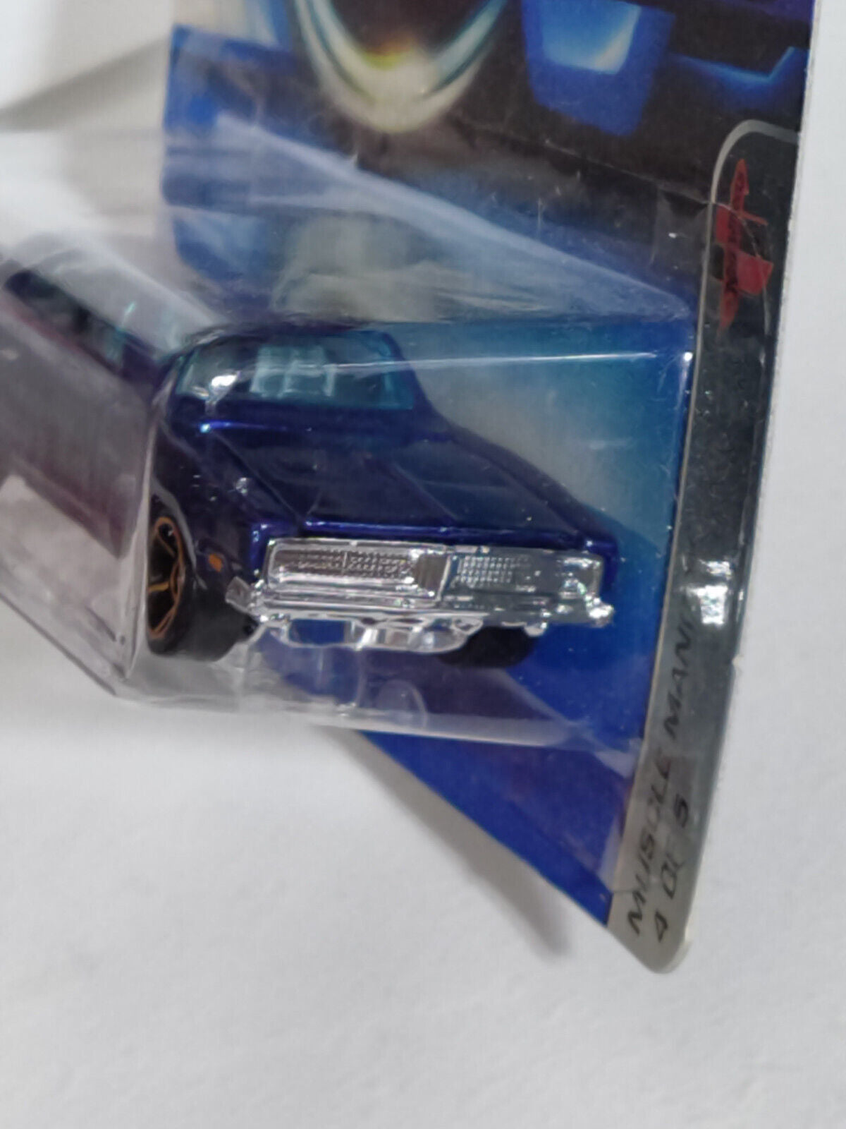 Hot Wheels 2005 #104 Muscle Mania 1969 Dodge Charger FTE BLISTER WRINKLED(Loc U)