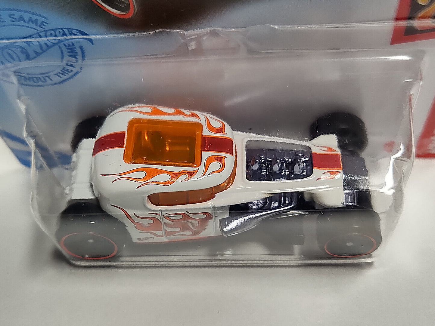 Hot Wheels #189 Mainline Flames Series #1 Mod Rod White