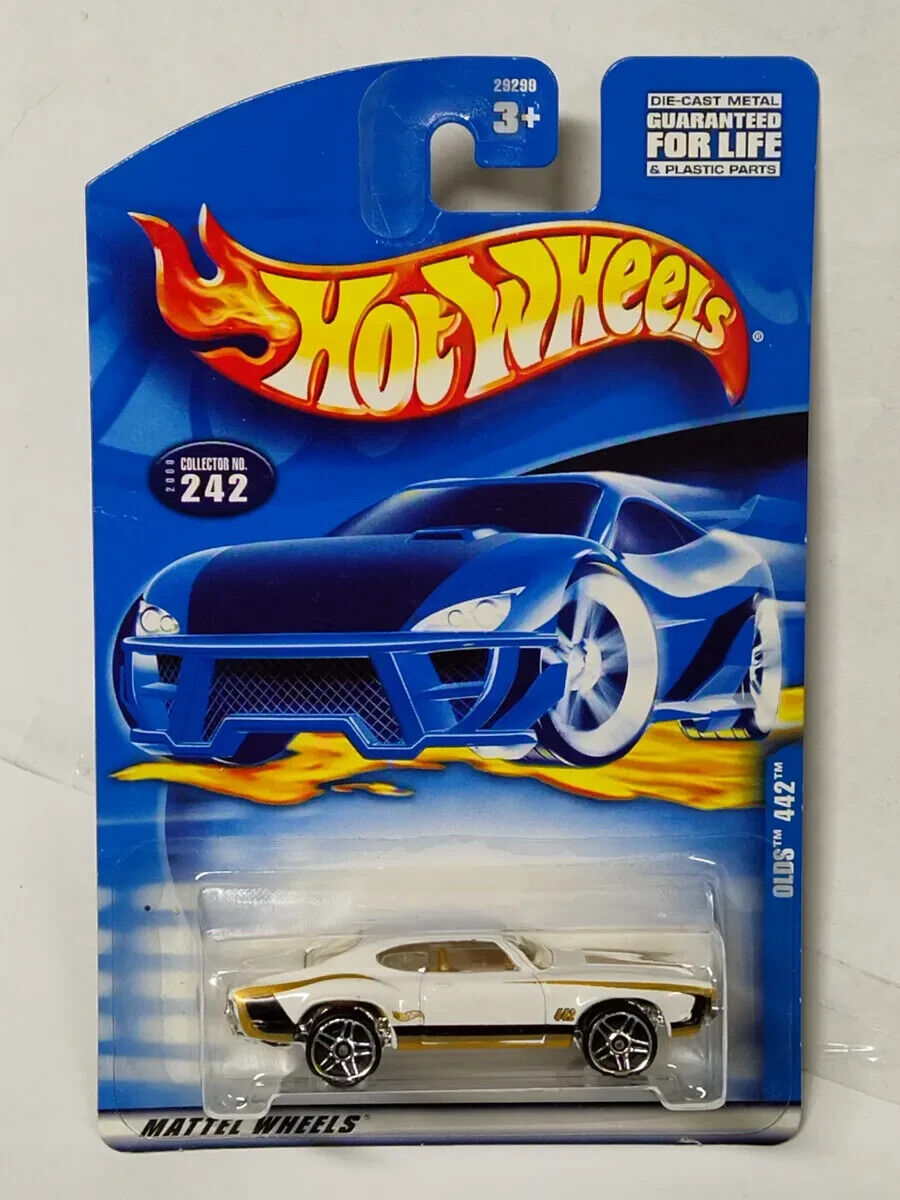 Hot Wheels 2000 #242 Olds 442 INDENTATION ON CARD AT CENTER CARD VARIAT (Loc A)