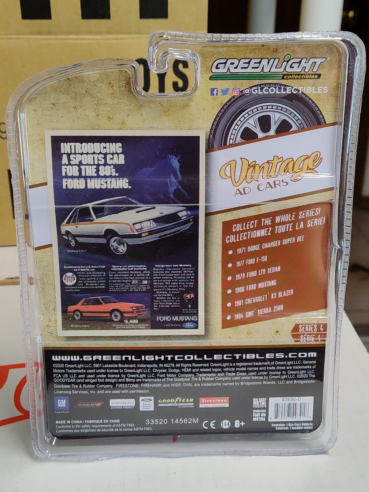 Greenlight Vintage AD Cars Series 1980 Ford Mustang White