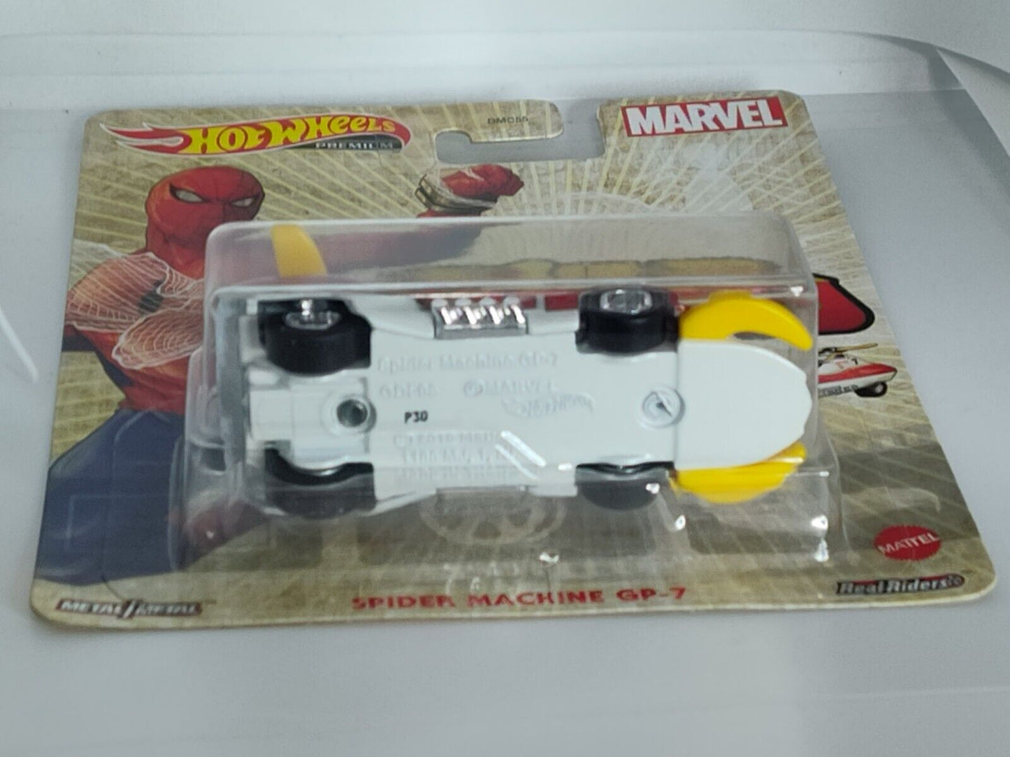 Hot Wheels GRL76  Marvel Series Pop Culture Spider Machine GP-7 (Loc 40)