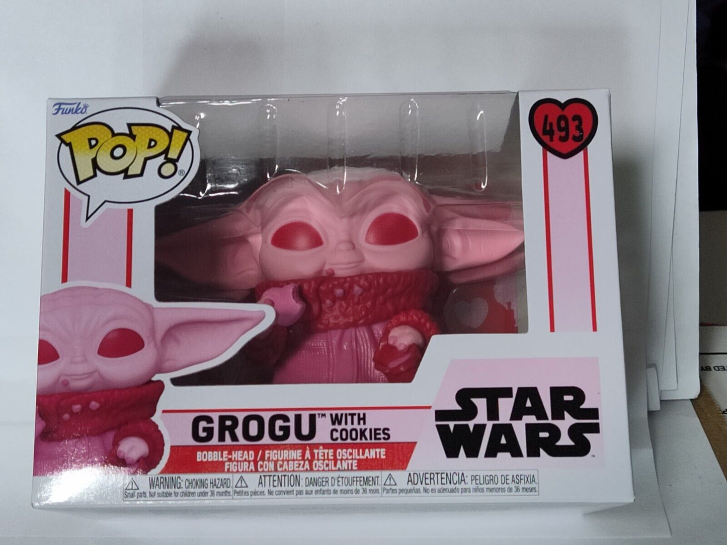 Funko Pop Valentine Edition Star Wars #493  Grogu With Cookie CORNER BENT ON FLA