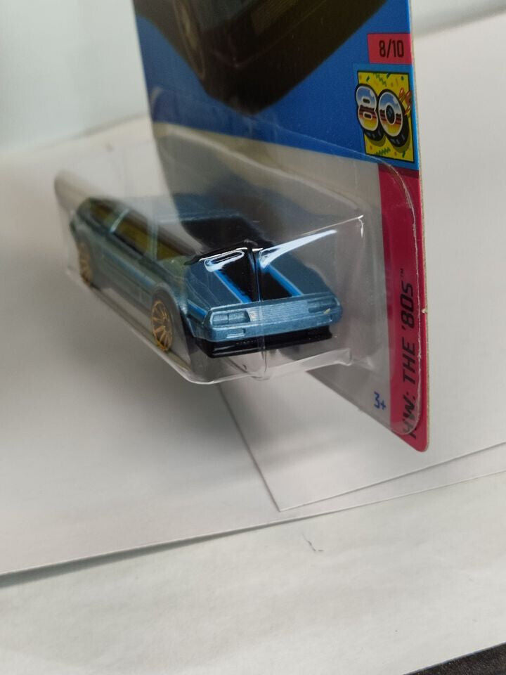 Hot Wheels #101 The '80s Series #8 DMC Delorean (Loc J)