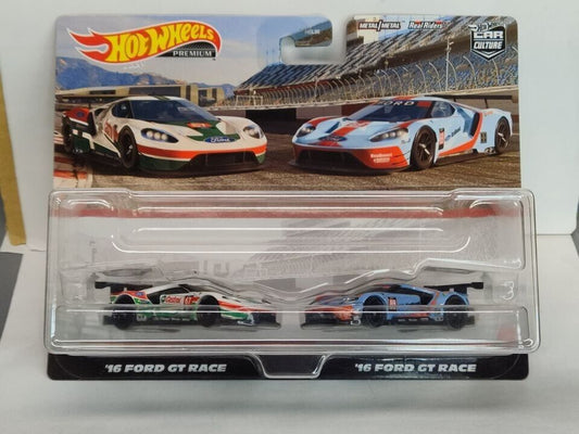 Hot Wheels HCY72 2 Pak Prem '16 Ford GT #67(CASTROL)'16 Ford GT SIDES WRINKLED