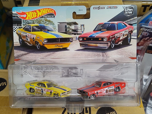 Hot Wheels HFF29  2 Pak Prem  '72 Plymouth Cuda /Plymouth Duster  CORNER CREASED