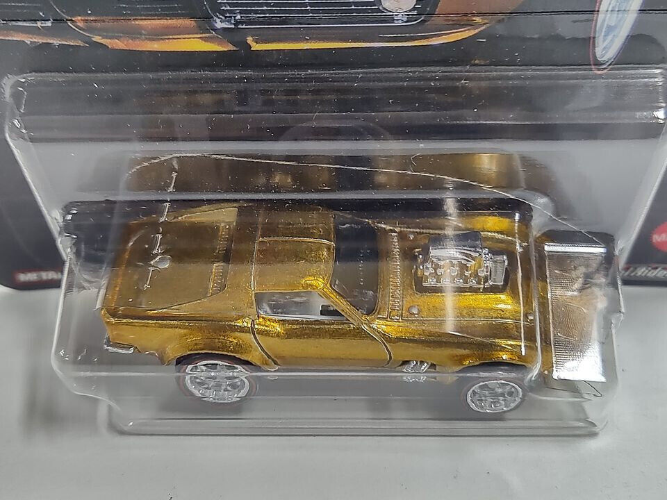 Hot Wheels FLD15 Pop Culture Premium Gas Monkey Garage '68 Corvette  (Box M1)