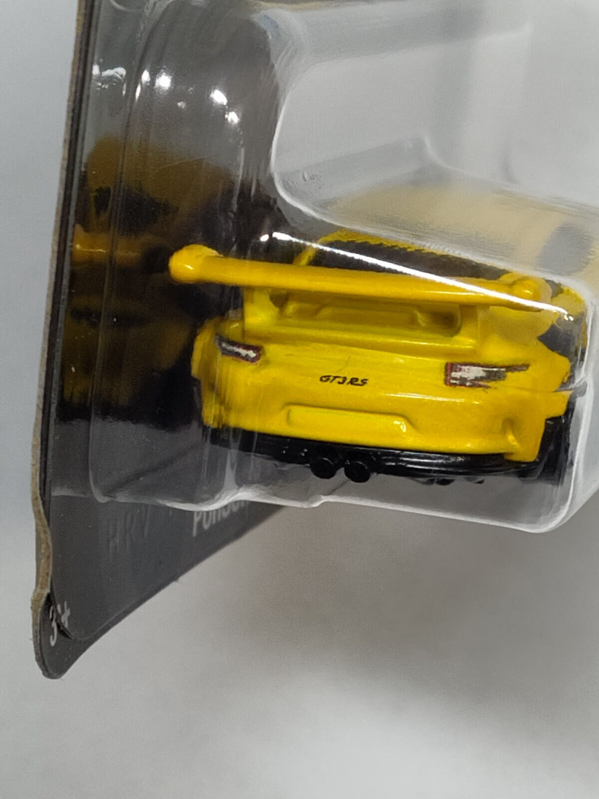 Hot Wheels #HRV65 Gran Turismo #3 Porsche 911 GT3 RS  CARD WAVY (Loc P)