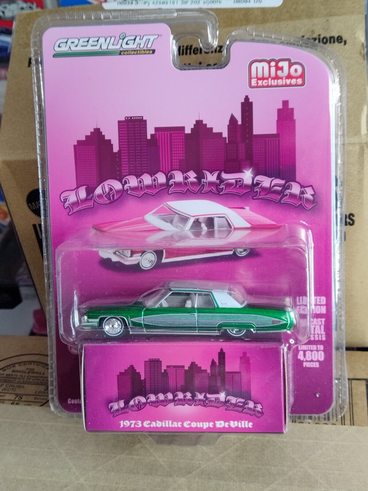 Greenlight MiJo Exclusive LOWRIDERS Series 1973 Cadillac Coupe Deville CHASE