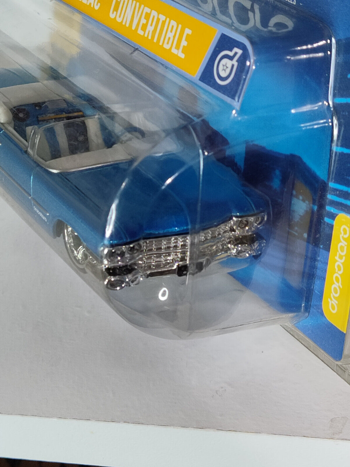 Hot Wheels Dropotaro Series Cadillac Convertible PACKAGE BADLY SCRATCHED UP!!!