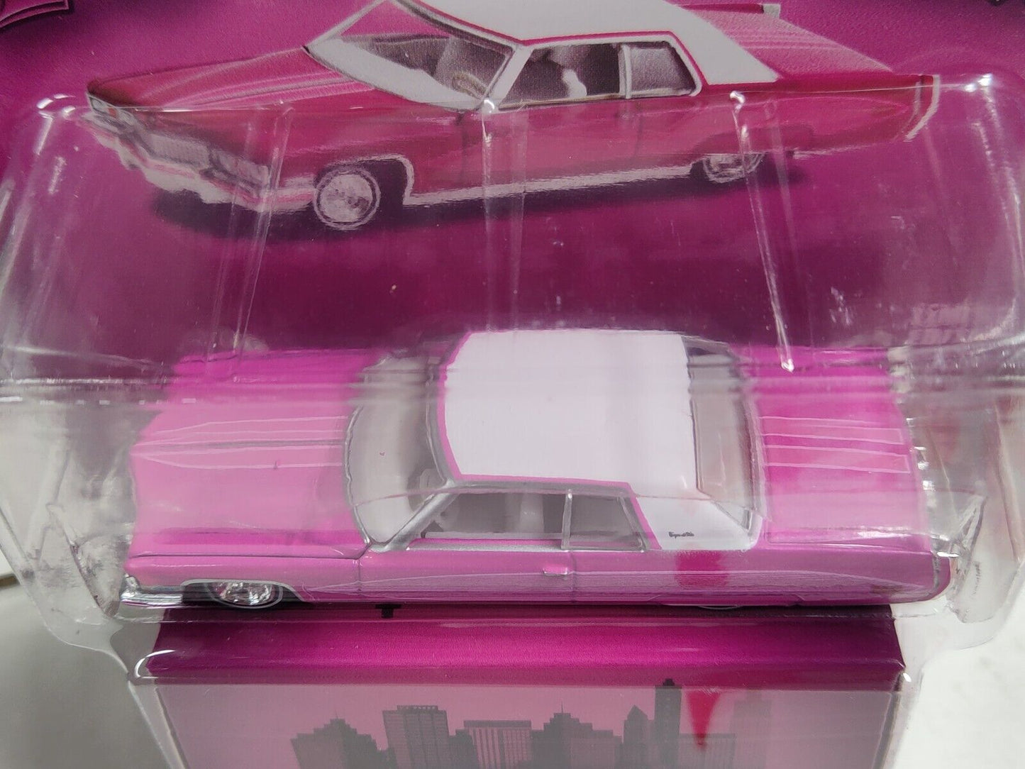 Greenlight MiJo Exclusives LOWRIDER Series 1973 Cadillac Coupe DeVille PINK