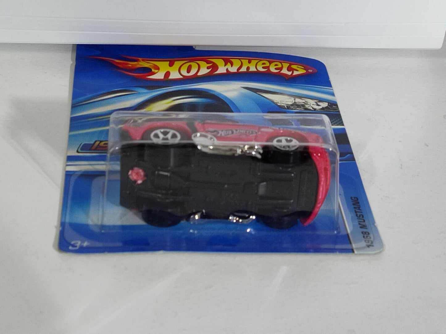 Hot Wheels 2006 #128 1968 Ford Mustang 5 Spoke RUFFLD EDGE  (Loc U)