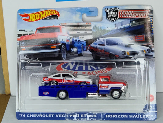 Hot Wheels Team Transport Series #34 '74 Chevy Vega and Horizon Hauler 1:64