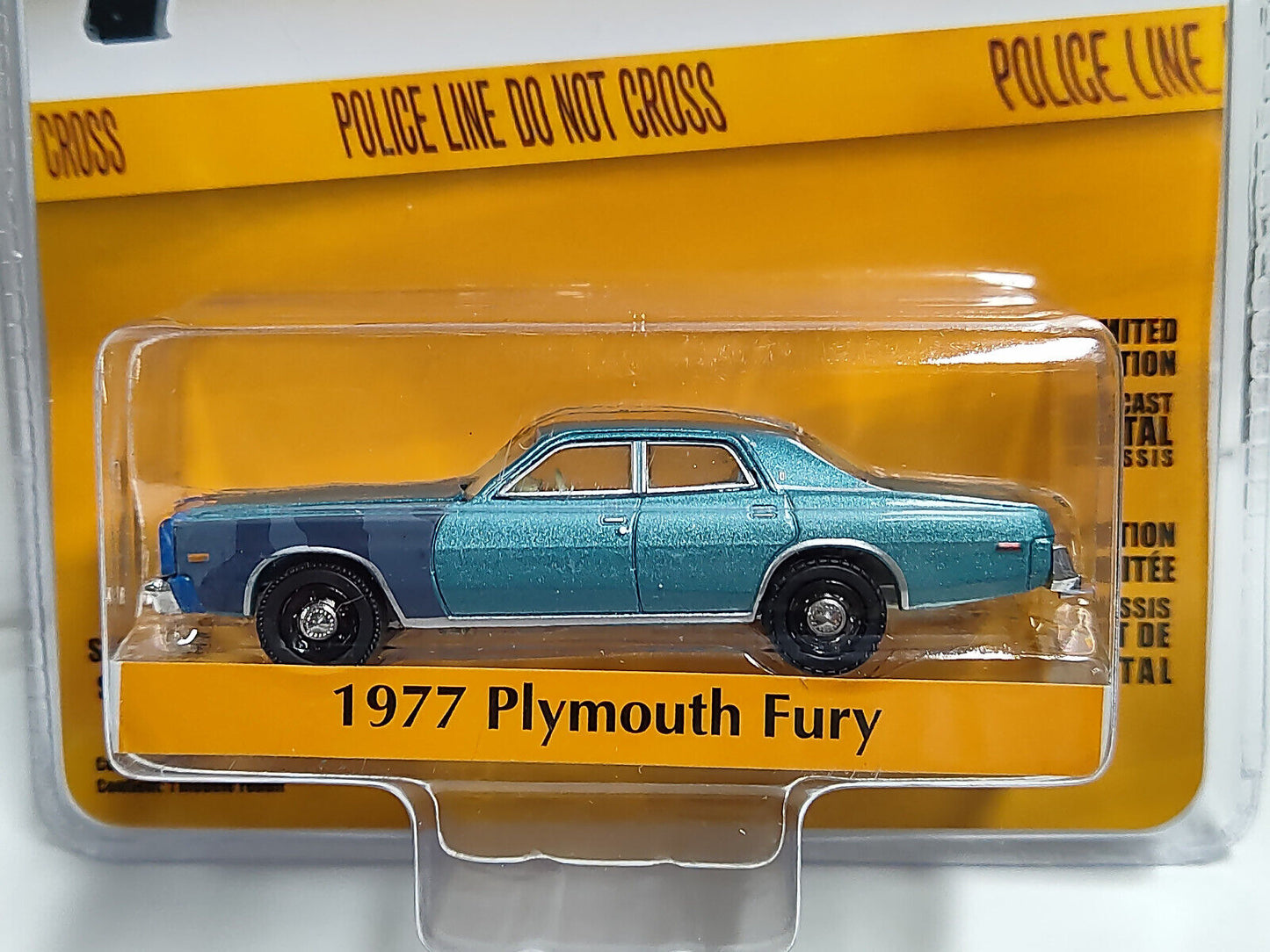 Greenlight HUNTER Series 1977 Plymouth Fury 1:64 Scale