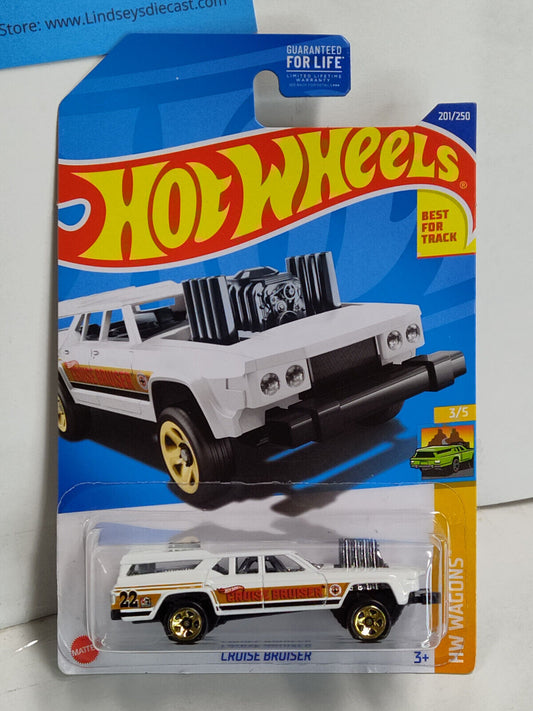 Hot Wheels #201 ML Wagons Series #3 Cruise Bruiser (White) (Loc-B)