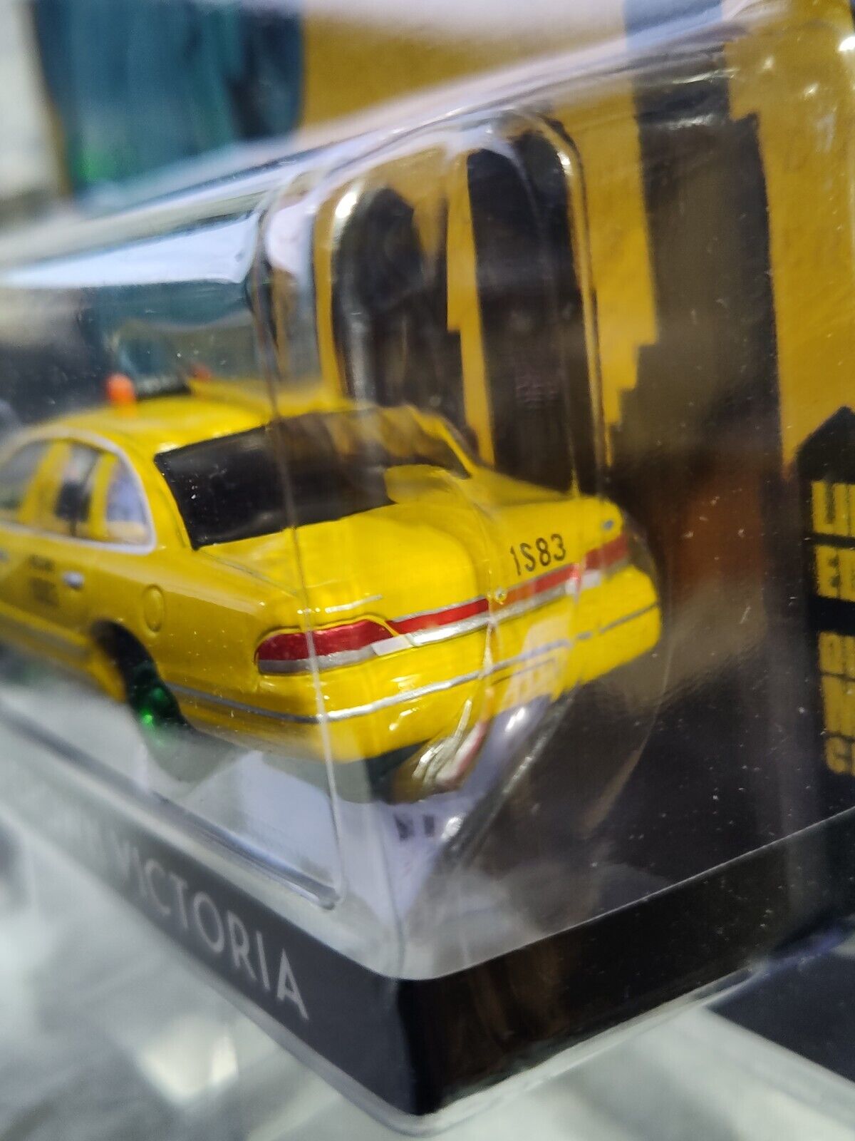 Greenlight NEW YORK CITY TAXI 1994 Ford Crown Victoria CHASE Green Machine