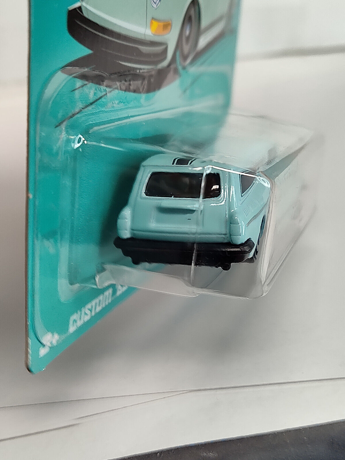 Hot Wheels #HDH41  Volkswagen Series #2 Custom '69 Volkswagen Squareback (Wal 3)