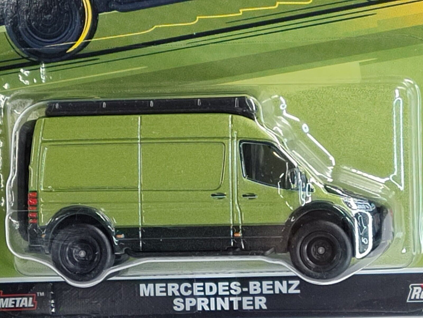 Hot Wheels HCJ96 Deutschland Design #1 Mercedes Benz Sprinter CREASE CARD (Box 28)