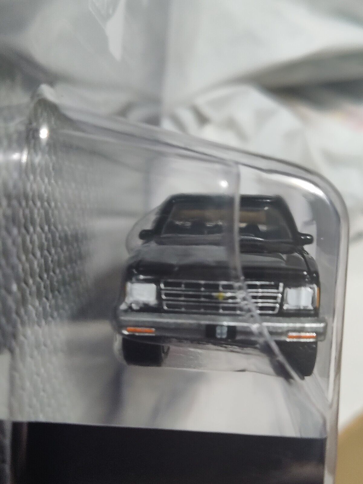 GreenLight Black Bandit Series 1988 Chevrolet S-10  1:64 Scale