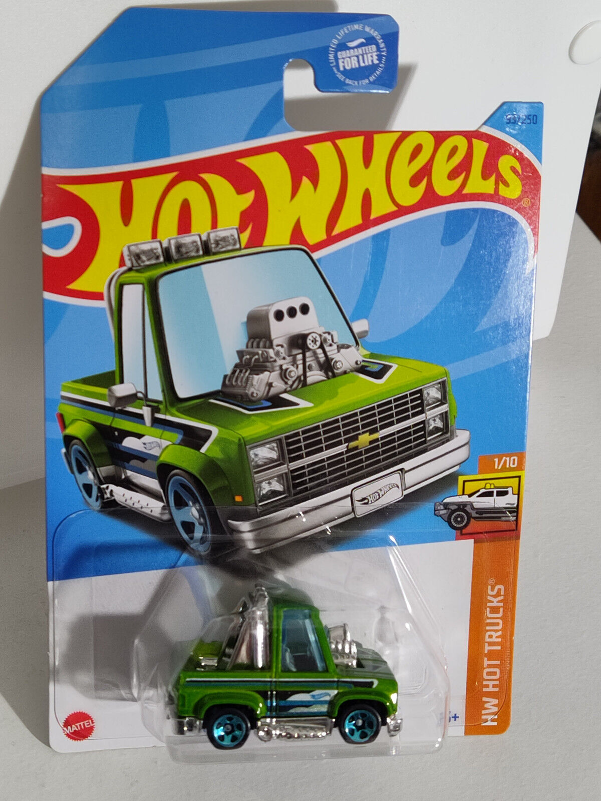 Hot Wheels #093 Hot Trucks #1 Toon'd '83 Chevy Silverado Grn PGHK CREAS(Loc J)