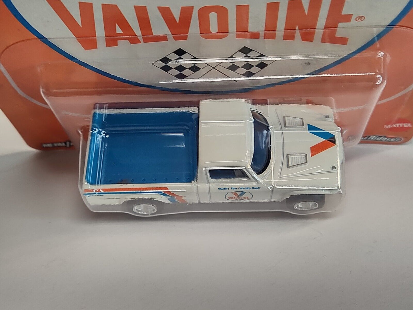 Hot Wheels GRL38 Premium Pop Culture Series VALVOLINE '63 Studebaker Champ(B 25)