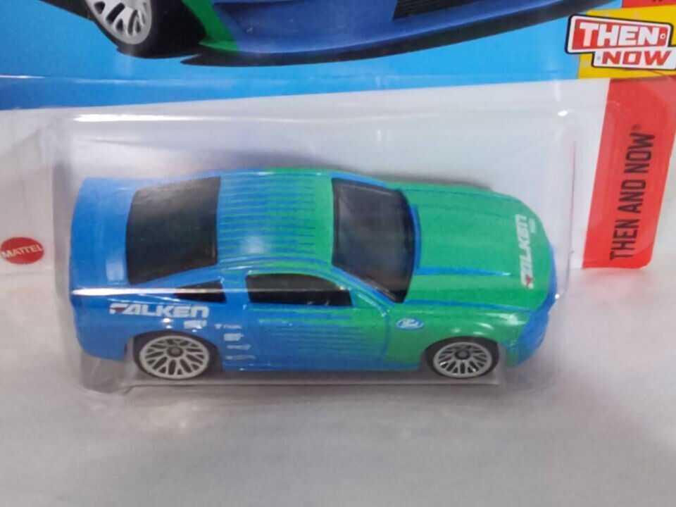 Hot Wheels #205 ML Then and Now Series #4 '07 Ford Mustang FALKEN (Wall 2/18.6)