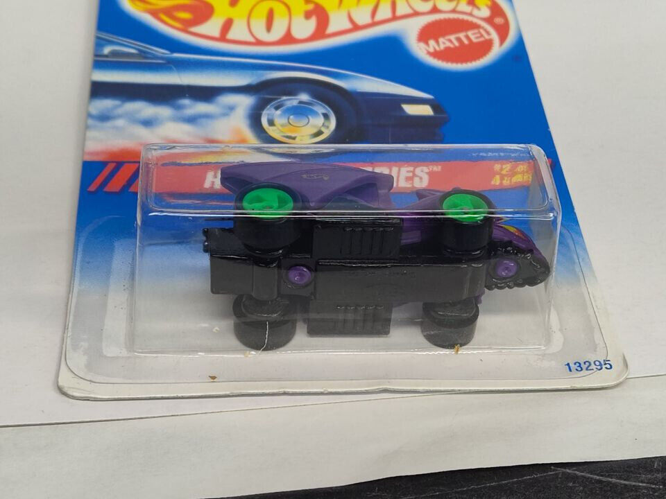 Hot Wheels #308 Hot Hubs Series #2 Vampyra PRICE STICKER ON SIDE (Loc L)