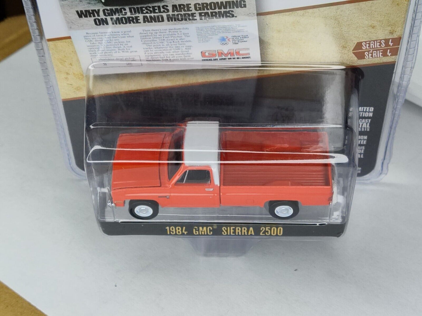 Greenlight Vintage AD Cars Series 1984 GMC Sierra 2500  1:64 Scale