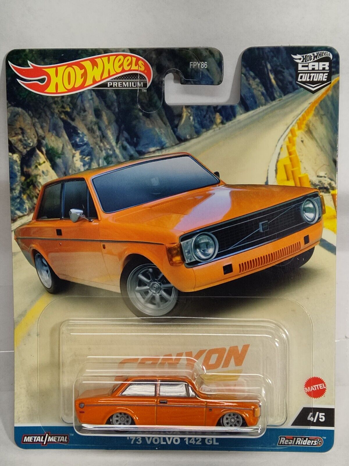 Hot Wheels HKC53   Canyon Warriors Series #4  '73 Volvo 142 GL  (Box 13)