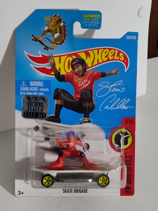 Hot Wheels DTY58 2017 Factory Set Daredevils Series Skate Brigade  (Loc R)