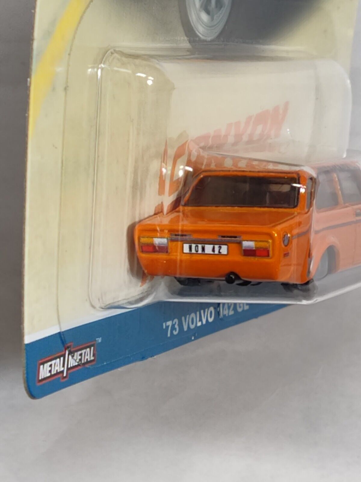 Hot Wheels HKC53   Canyon Warriors Series #4  '73 Volvo 142 GL  (Box 13)