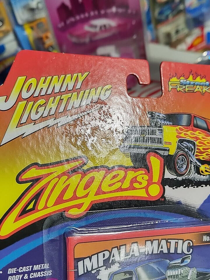 Johnny Lightning #SF022 Zingers Series 1962 Chevy Impala Coupe CRSES/GLUE RESIDE