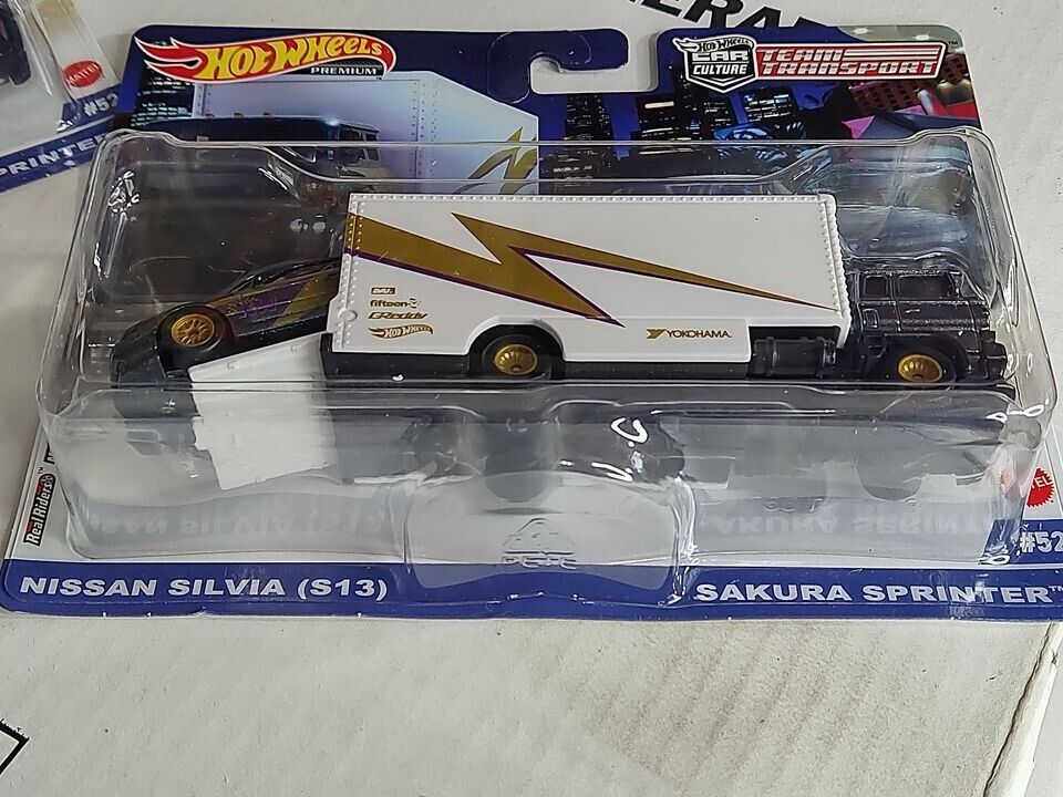 Hot Wheels Team Transport Series #52 Nissan Silvia (S13) & Sakura Sprinter(LocZ)