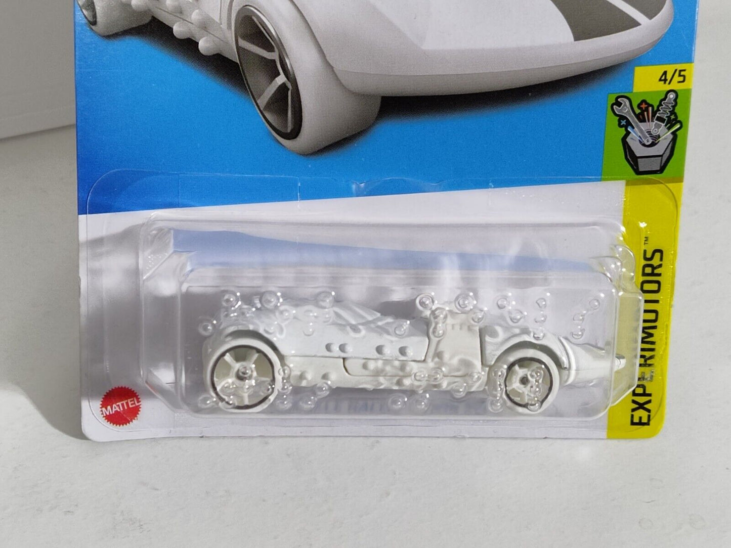 Hot Wheels #085 Experimotors Series #4 Braille Racer-Twin Mill  (Loc X)