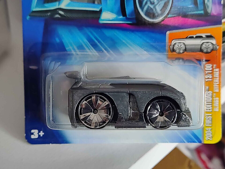 Hot Wheels 2004 First Editions #13 Blings Hyperliner (Loc-G)