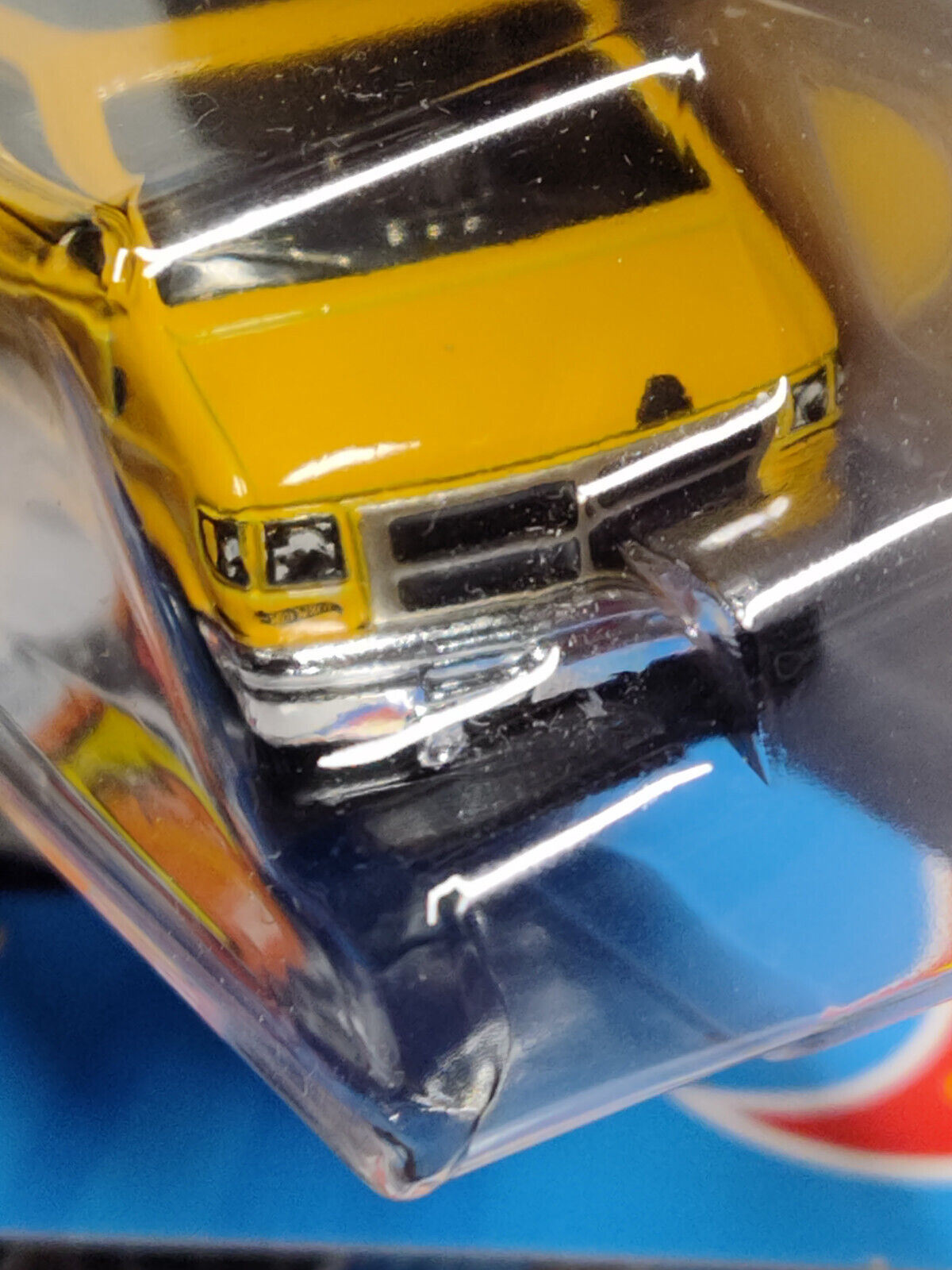 Hot Wheels #050 Mainline Drift Series #2 Dodge Van Yellow PEGHOOK BENT