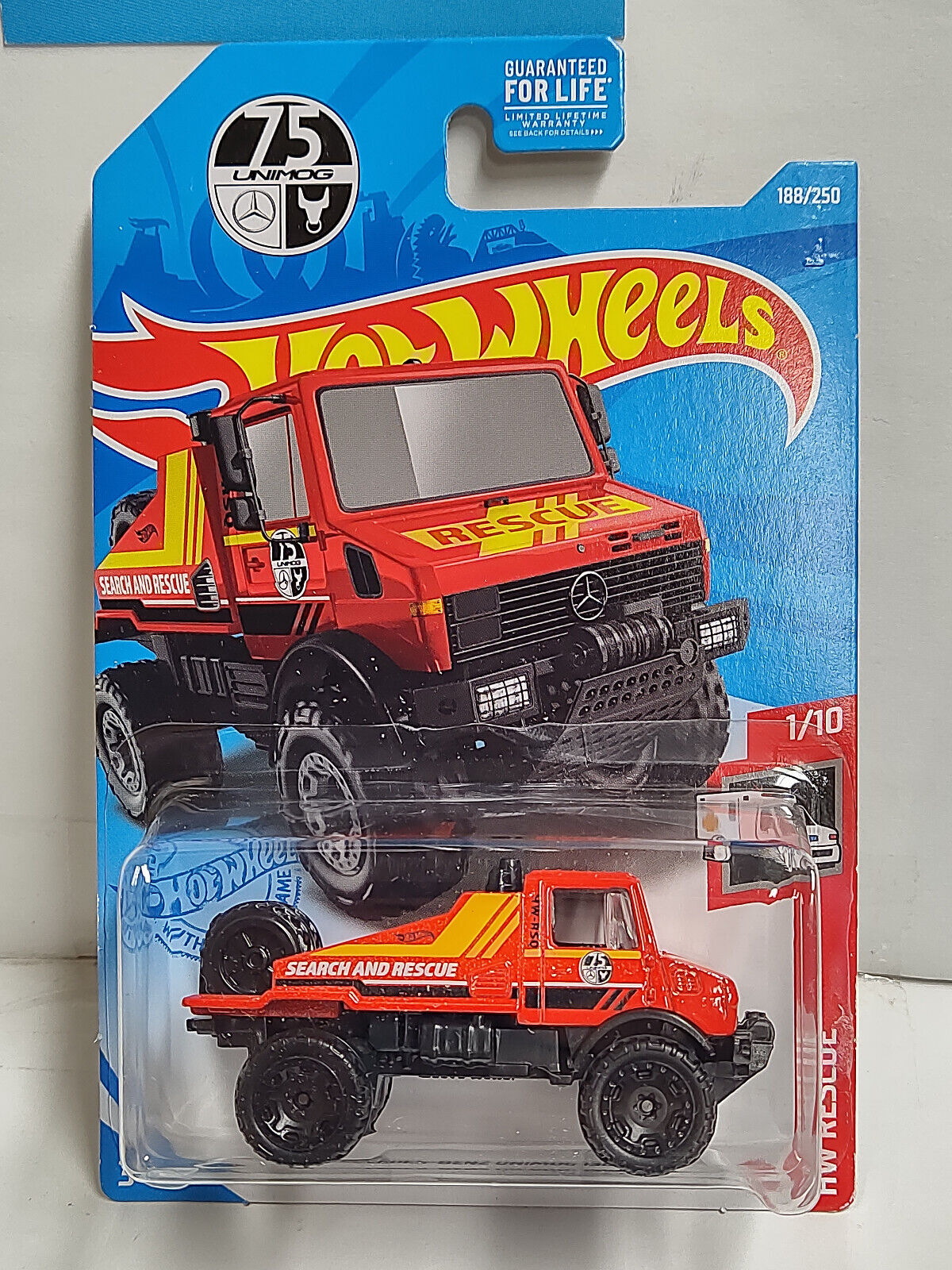 Hot Wheels #188 Mainline Rescue Series #1 Mercedes Benz Unimog 1300 Red