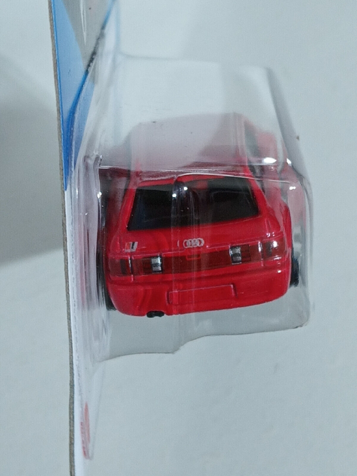 Hot Wheels #133 Factory Fresh Series #9 '94 Audi Avant RS2 BENT EDGES