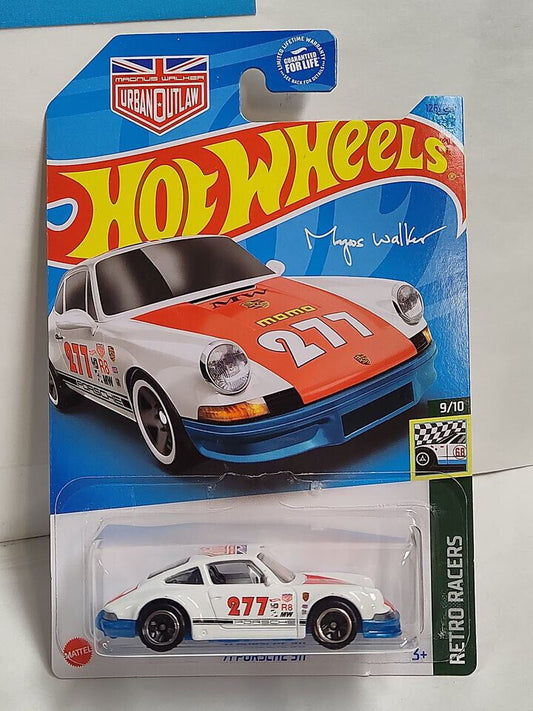 Hot Wheels #126 Retro Racers Series #9 '71 Porsche 911 (Loc H)