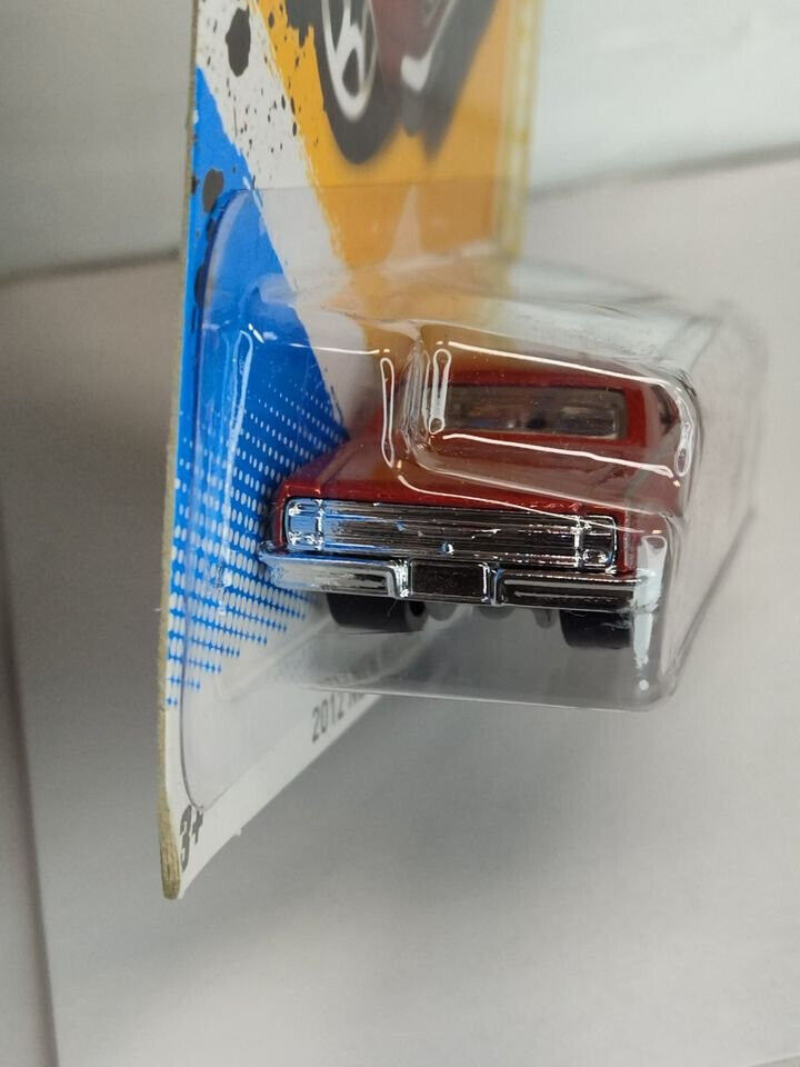 Hot Wheels 2012 New Models Series #2 '64 Chevy Chevelle SS CARD ROUGH (Loc C)