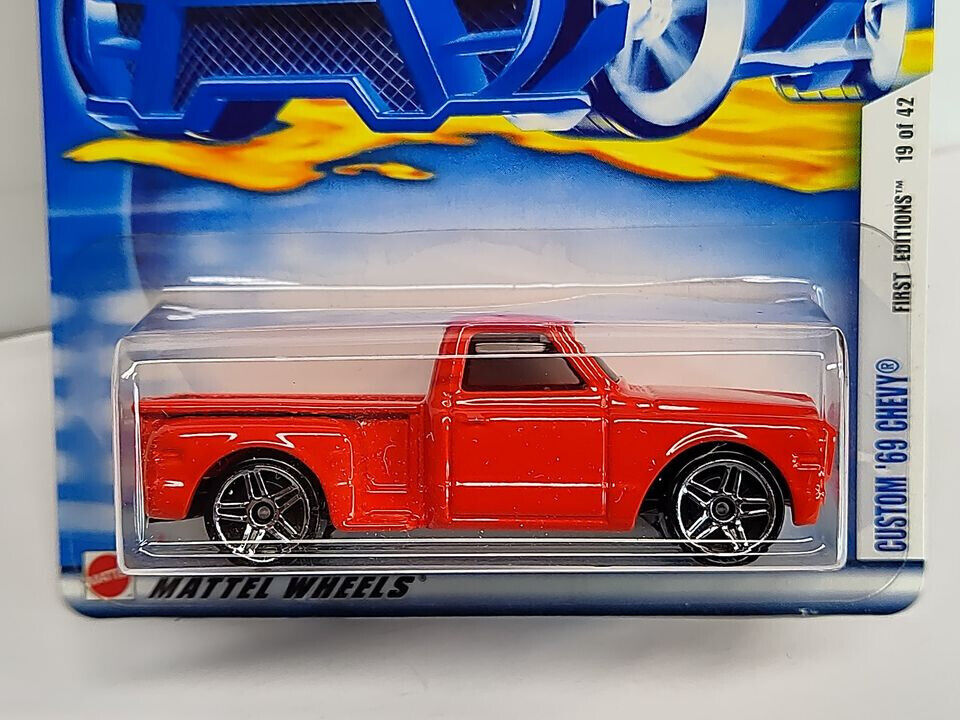 Hot Wheels 2002 #031 First Editions #19 Custom '69 Chevy