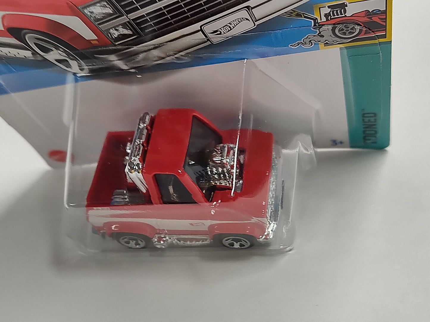 Hot Wheels #104 Toon'D Series #4 Too'n '83 Chevy Silverado (Red) (Loc J)