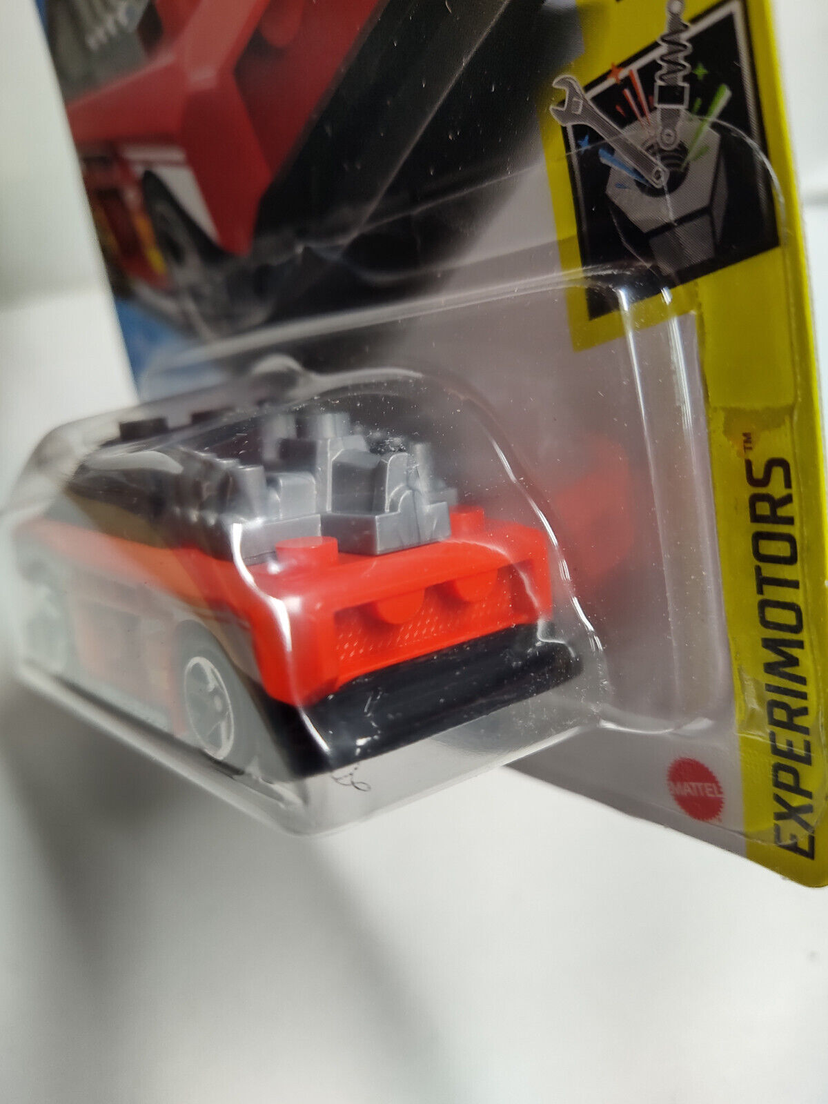 Hot Wheels #131 Mainline Experimotors Series Custom Small Block Red