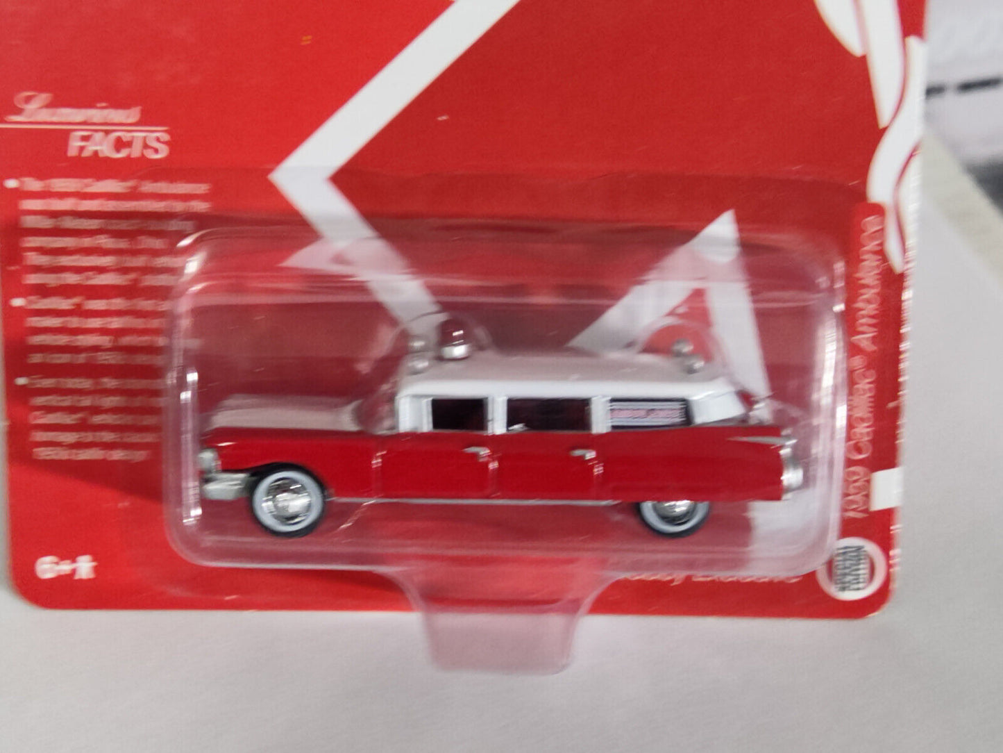 Johnny Lightning Cadillac 1959 Cadillac Ambulance