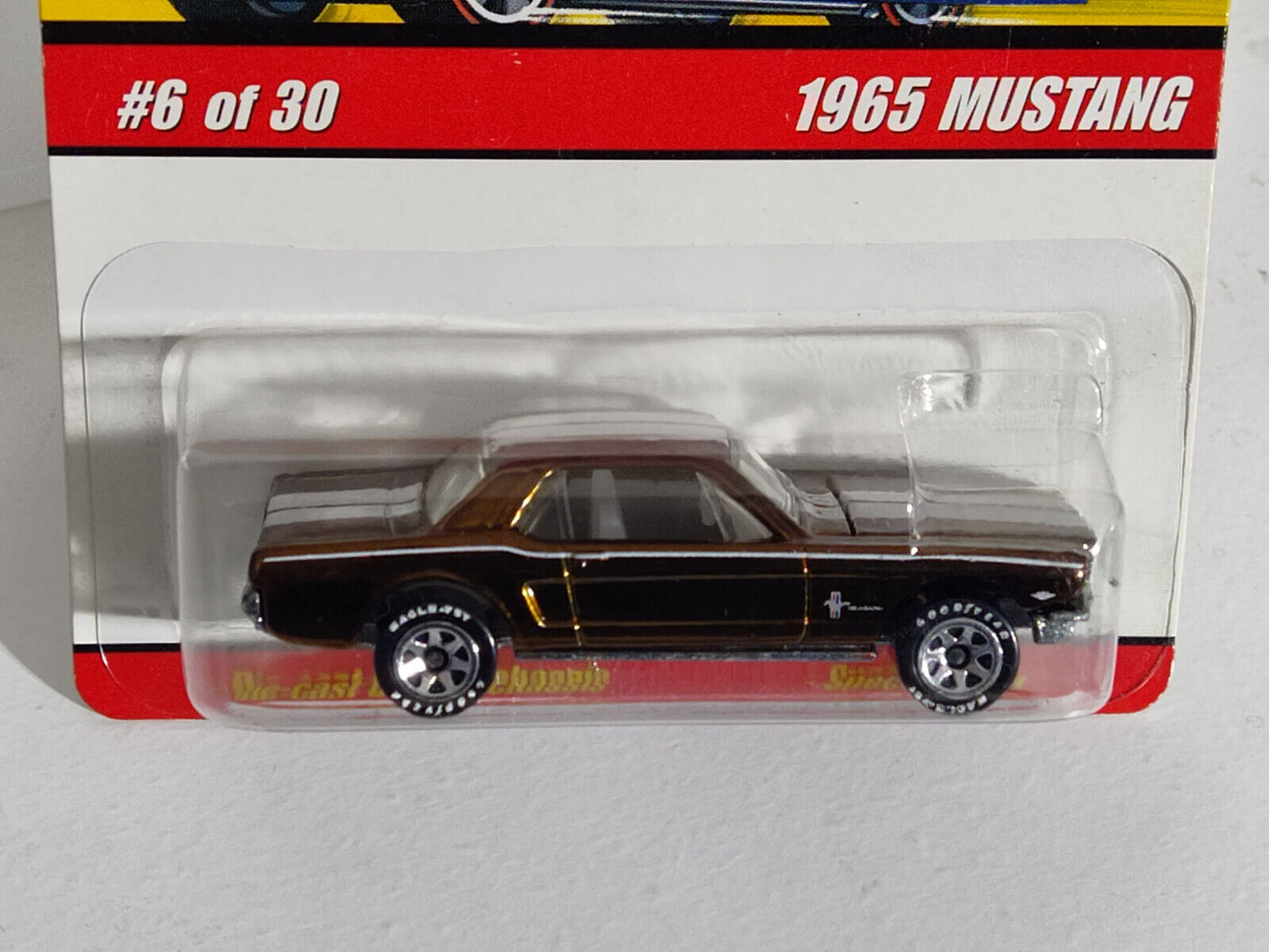 Hot Wheels #J2762 Classics Series 2 #6 1965 Mustang Gold INDENTATION CARD(Loc L)